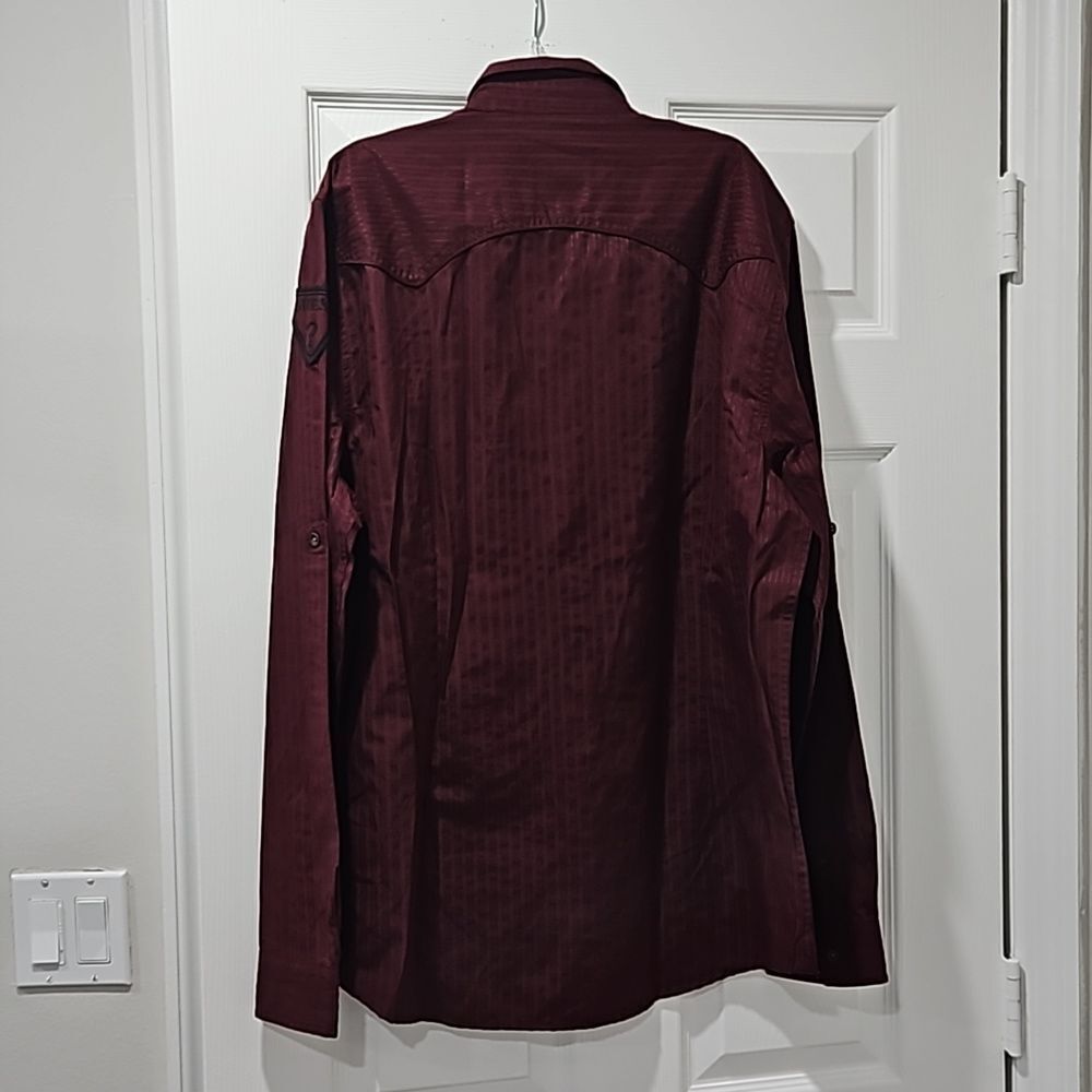 Guess Button Down NWT - image 4
